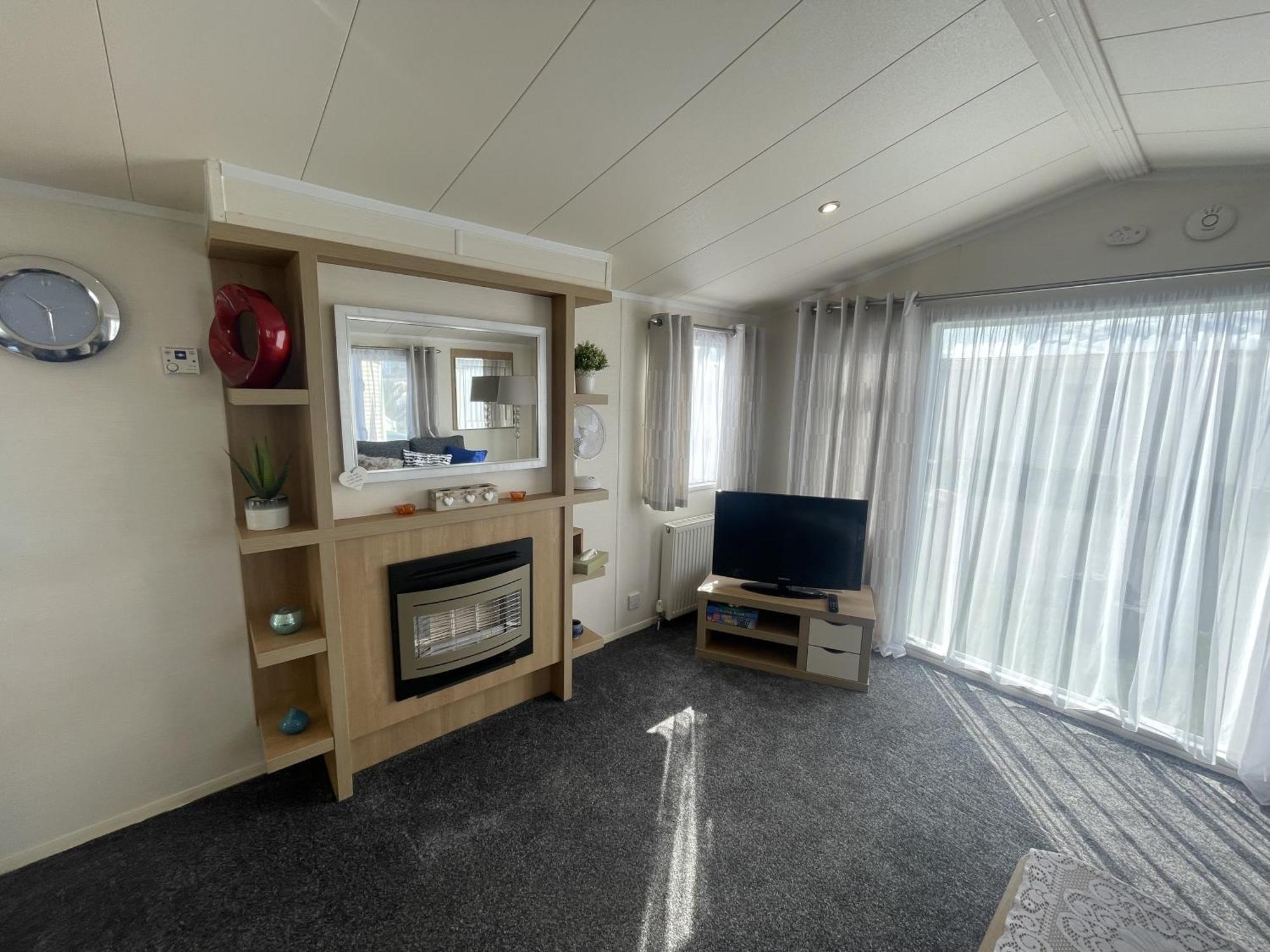 2 Bedroom Caravan, Edi Rita, Robin Hood, Pet Friendly Meliden Exterior photo