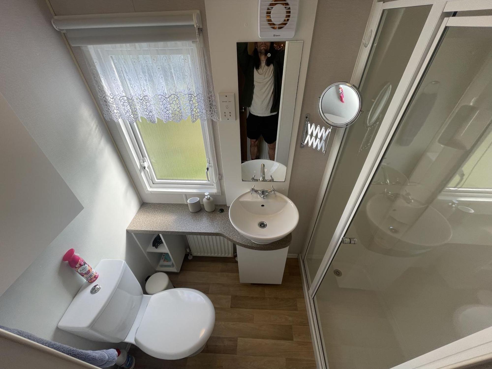 2 Bedroom Caravan, Edi Rita, Robin Hood, Pet Friendly Meliden Exterior photo